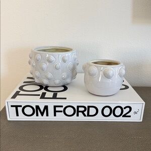 White Glazed Ceramic Pot (Larger One)